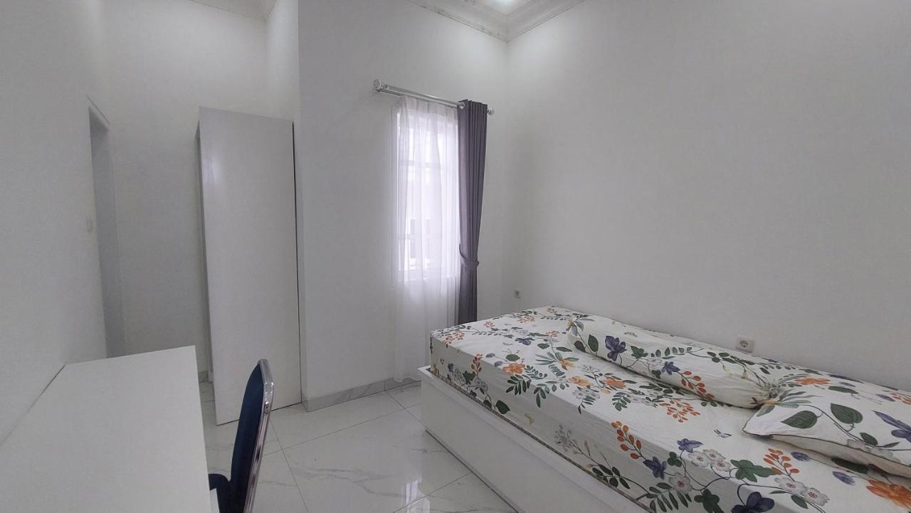 Hotel Wisma Mangurna Dolok Sanggul Εξωτερικό φωτογραφία