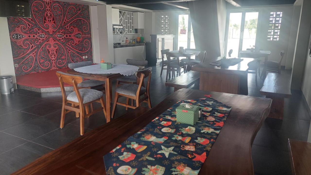 Hotel Wisma Mangurna Dolok Sanggul Εξωτερικό φωτογραφία