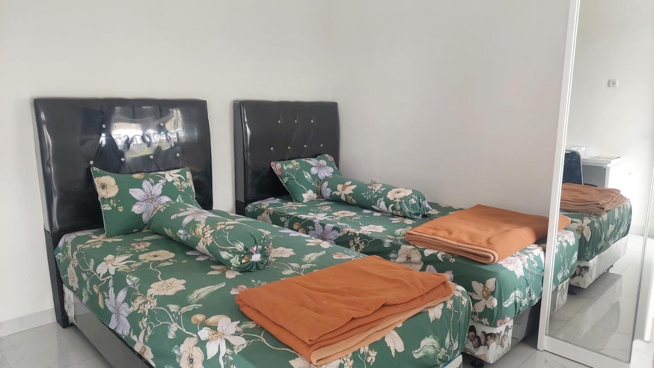 Hotel Wisma Mangurna Dolok Sanggul Εξωτερικό φωτογραφία